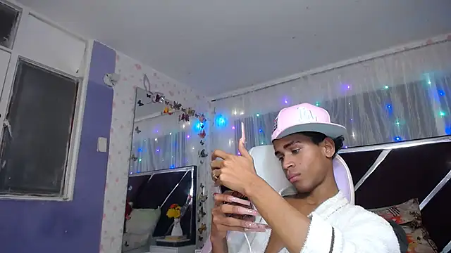 Santy_bigcock_01 웹캠 쇼
