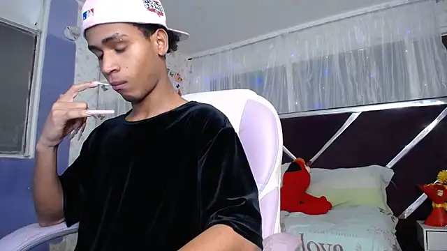 Santy_bigcock_01 Webcam Show