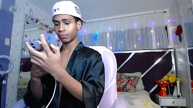 Santy_bigcock_01n Webbikameraesitys