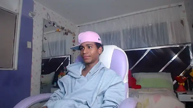 عرض كام Santy_bigcock_01