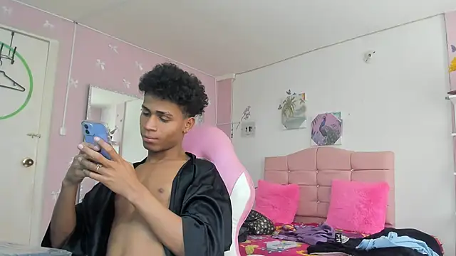 عرض كام Santy_bigcock_01