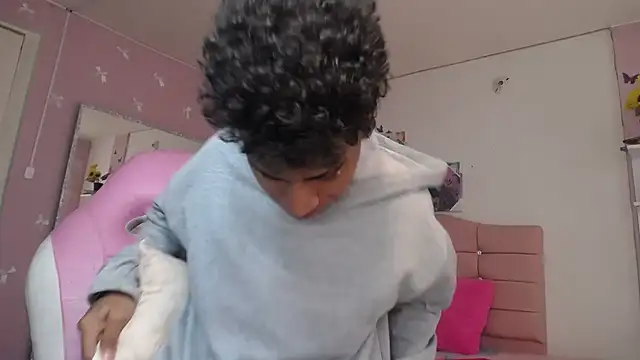 Santy_bigcock_01 webcam show