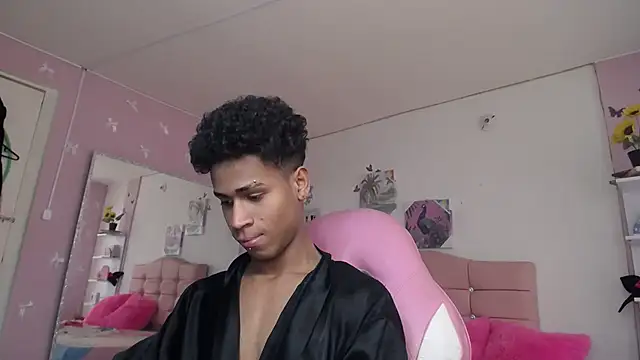 Santy_bigcock_01 Webcamshow