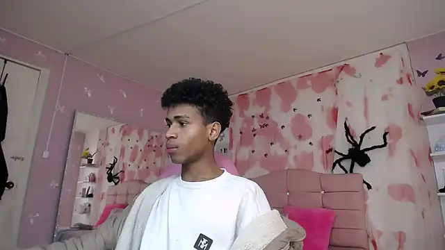 عرض كام Santy_bigcock_01