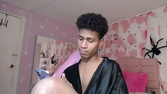 Santy_bigcock_01 Pertunjukan Webcam
