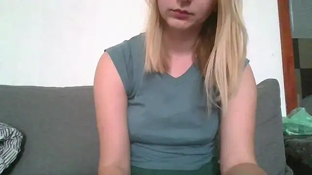 Chat +18 de dirty_sasha00 ao vivo