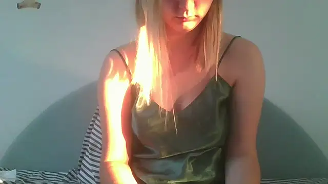 dirty_sasha00 Adlı Modelin Canlı XXX Sohbeti