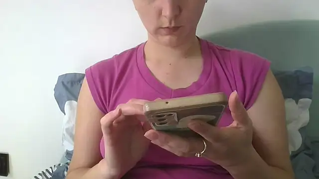 צ'אט XXX בשידור חי של dirty_sasha00