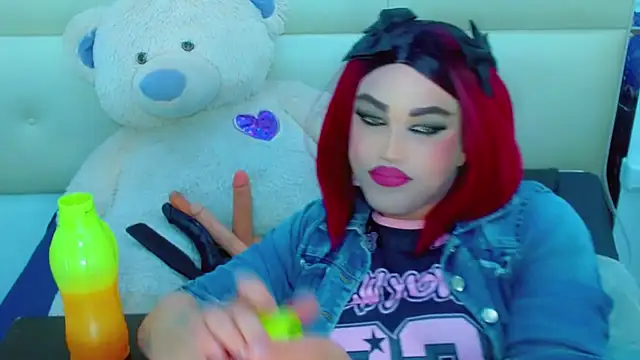 Show de NharaBigCock na webcam