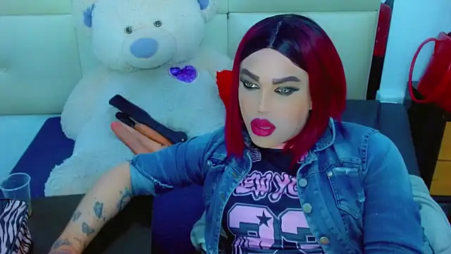 NharaBigCock Pertunjukan Webcam