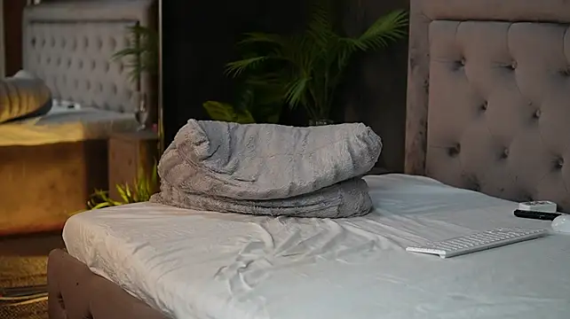 CelineHeaven's Webcam Show