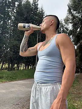 DOMINICKVEGAS77 Webcam-Show