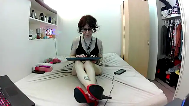 Pertunjukan Kamera Web Empress_Lilith