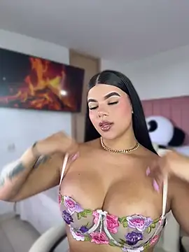 Janettcruz Live XXX-chat