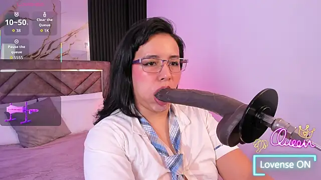 Lalalemoonds' Webcam Show