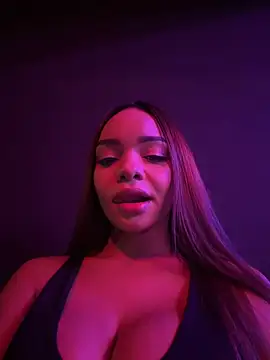ItsKimHere Live XXX-Chat