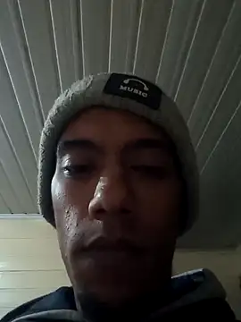evertonx25's Live XXX Chat