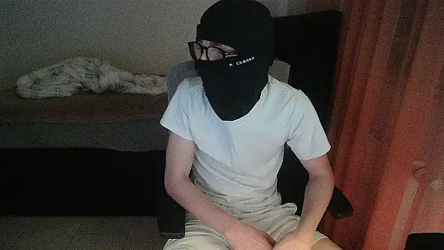 nas0076 Webcam-Show