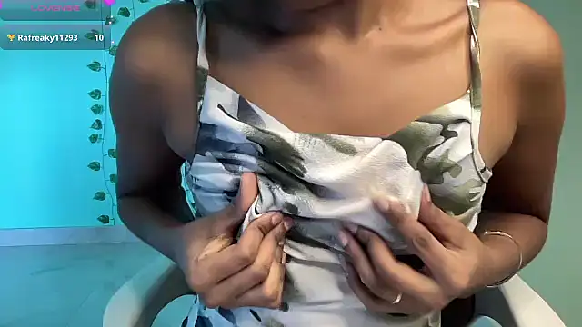 classy_kritii লাইভ XXX চ্যাট