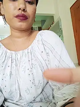 Nishi-3 ওয়েবক্যাম শো