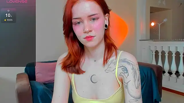 alice_with_freckles Live XXX-Chat