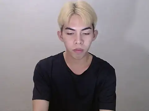 Urhotsilverboy Pertunjukan Webcam