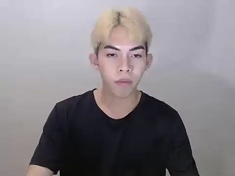 Urhotsilverboy's Webcam Show