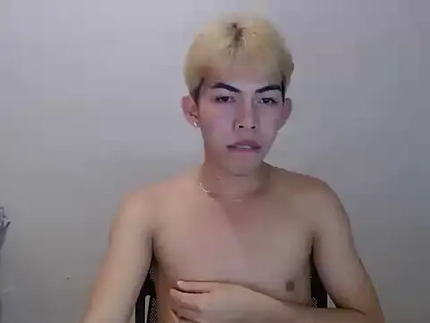 Urhotsilverboy Pertunjukan Webcam