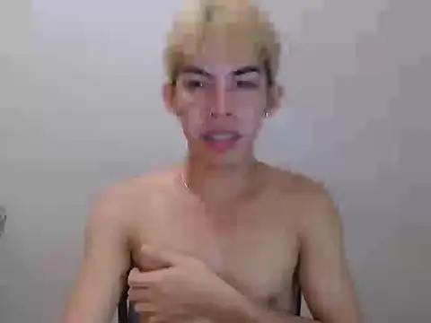 Urhotsilverboy Pertunjukan Webcam