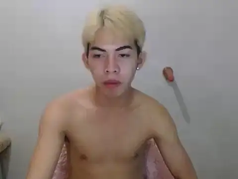 Urhotsilverboy Pertunjukan Webcam