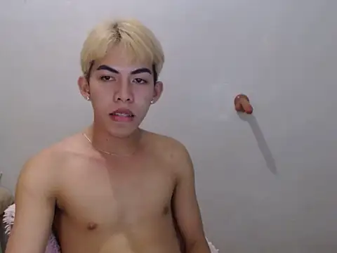 Urhotsilverboy Pertunjukan Webcam