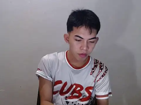 Urhotsilverboy Pertunjukan Webcam