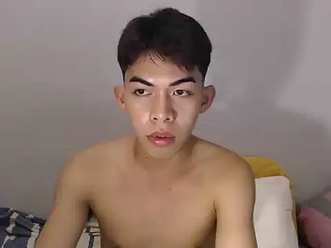 Urhotsilverboy Pertunjukan Webcam