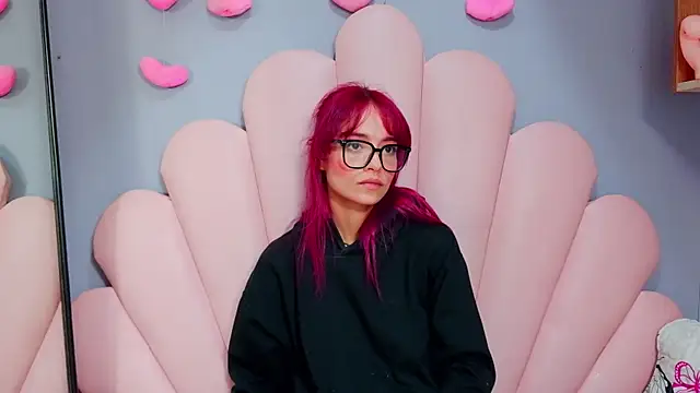 Онлайн чат XXX luci_miller