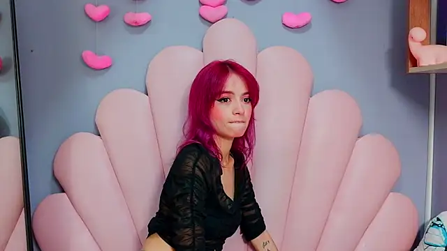 luci_miller 即時 XXX 聊天