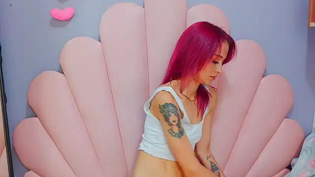 luci_miller's Webcam Show