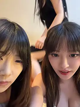 tutuya01 Webcam Show