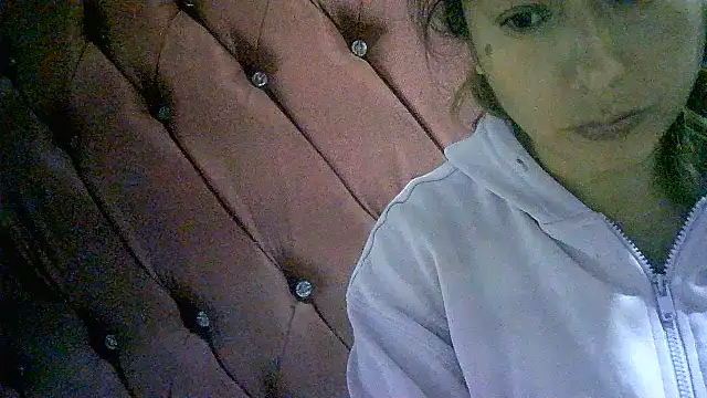 Chat XXX ao vivo de Zulreyna
