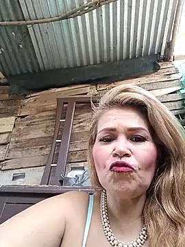 dirty_mother3's Webcam Show