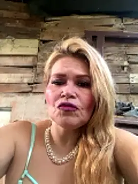 dirty_mother3's Webcam Show