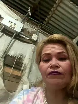 dirty_mother3's Webcam Show