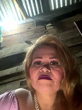 dirty_mother3 webkamerás műsora