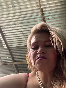 dirty_mother3's Webcam Show