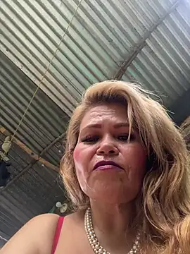 dirty_mother3's Webcam Show