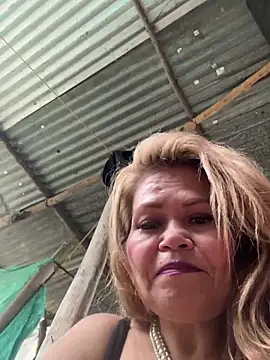 dirty_mother3's Webcam Show