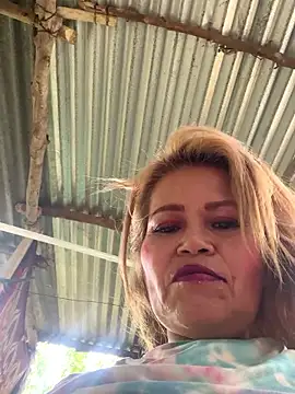 dirty_mother3's Webcam Show