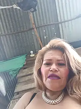 dirty_mother3's Webcam Show