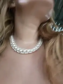 dirty_mother3's Webcam Show