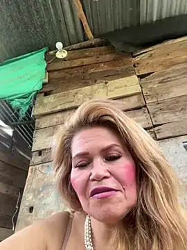 dirty_mother3's Webcam Show