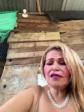 dirty_mother3 Webcamshow